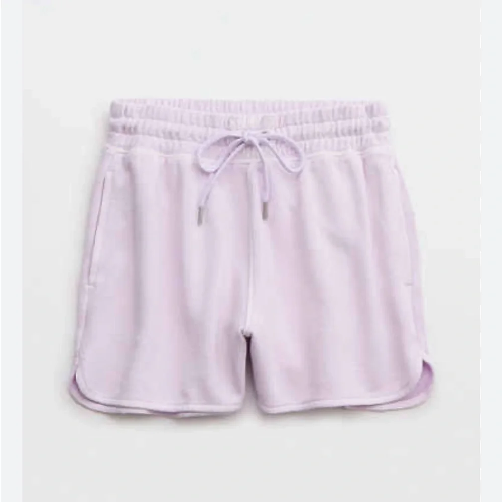 Aerie Set ๐ Sweatshirt and Shorts Set - Picture 6 of 6